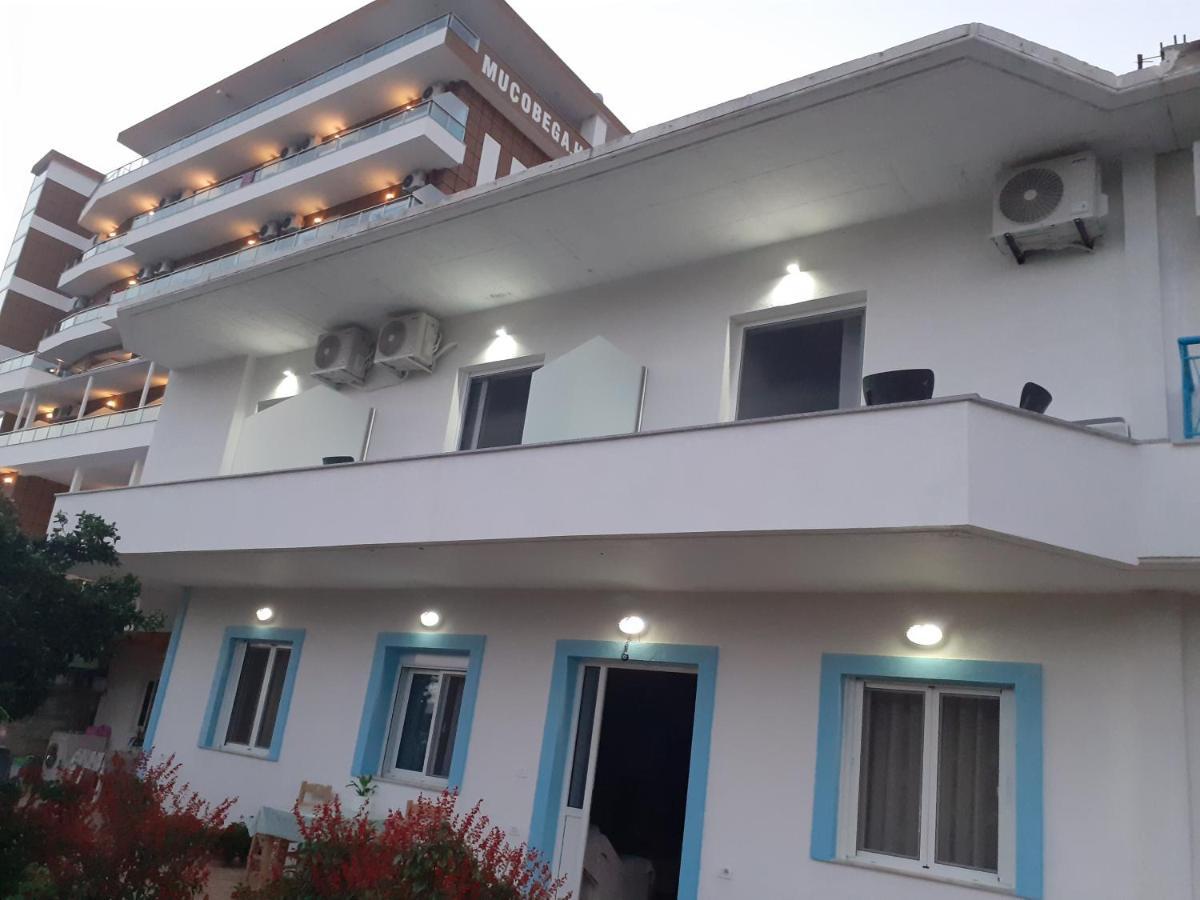 סרנדה Apartaments Rraku מראה חיצוני תמונה