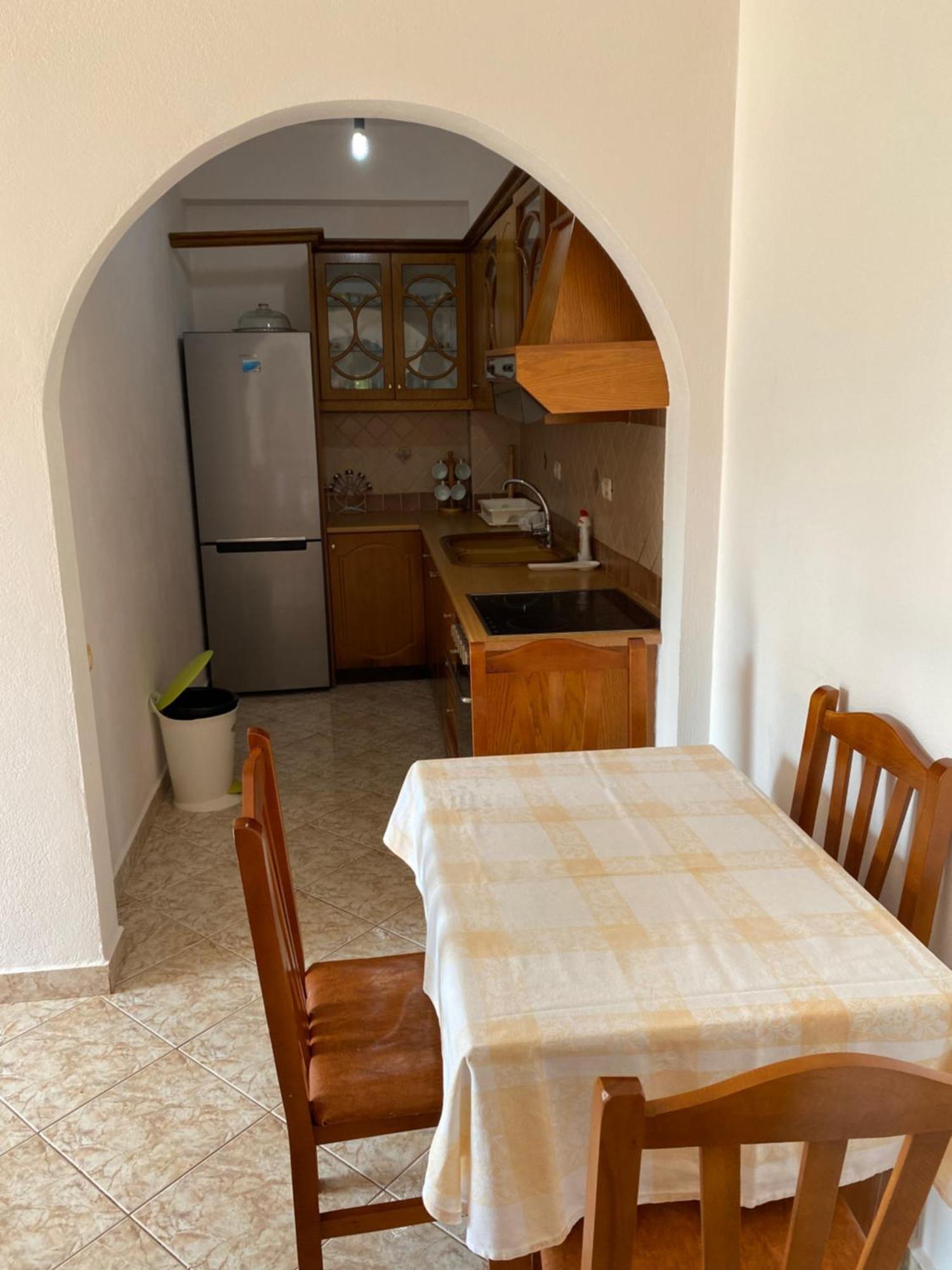 סרנדה Apartaments Rraku מראה חיצוני תמונה