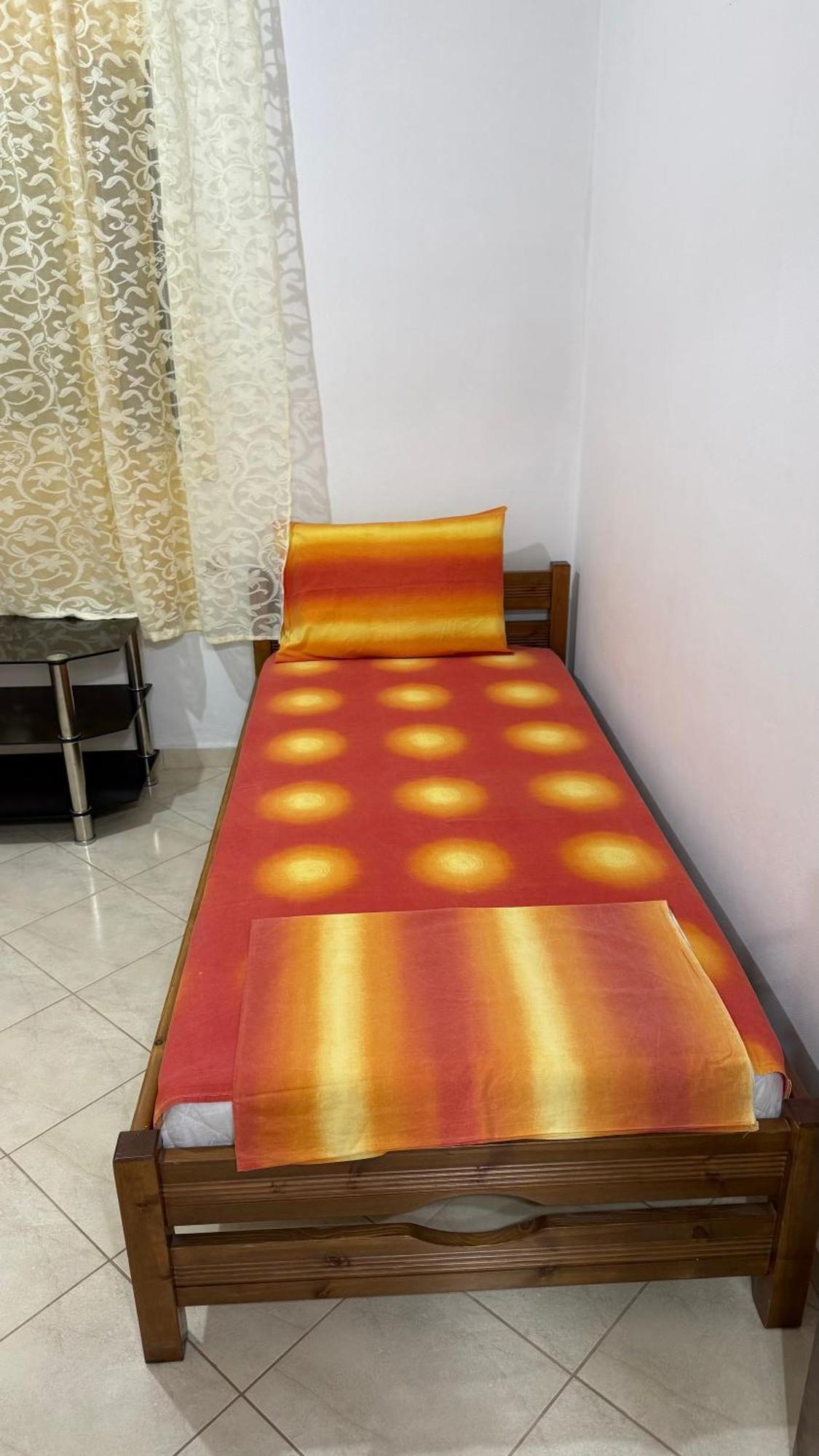 סרנדה Apartaments Rraku מראה חיצוני תמונה